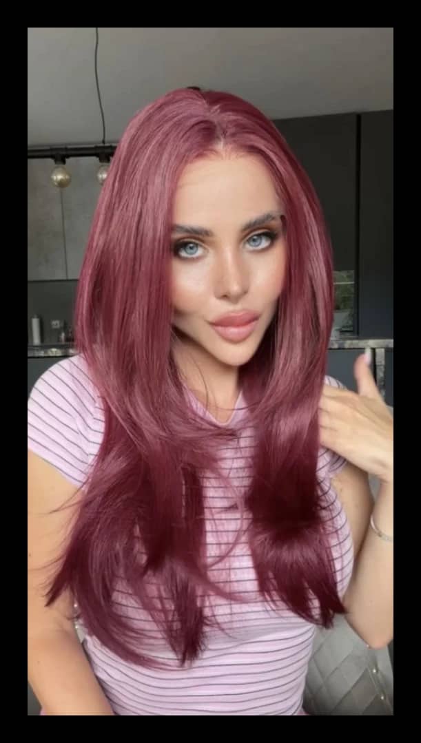 Synthetic wig Rihanna