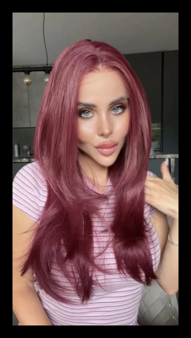Synthetic wig Rihanna
