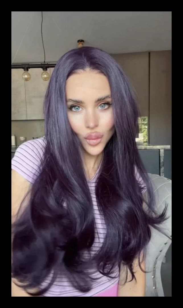 Synthetic wig Viola